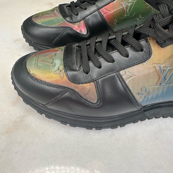 Louis Vuitton Men’s Limited edition sneaker 41 - Picture 7 of 9